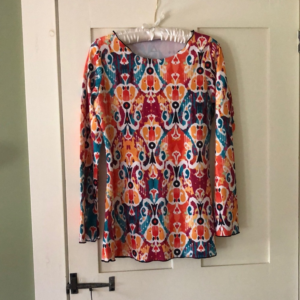 Unique yoga top